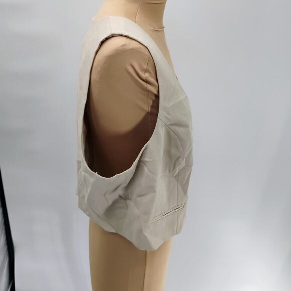 H&M, Beige Vest, XL - Picture 9 of 12